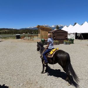 Meet your Posher, Emily